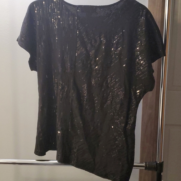 SALE!!  PRICE REDUCED!! Sparkly Black Shirt.. Size PXL - Picture 2 of 2